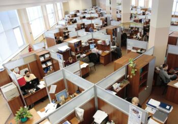 Call Center, Télésecrétariat, Domiciliation d’entreprise : comment externaliser vos fonctions support